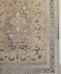 فرش ماشینی 1200 شانه کاشان طرح وینتیج ترنم رنگ کرم نسکافه‌ای گل برجسته