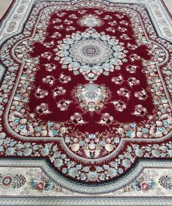 فرش ماشینی 700 شانه کاشان طرح اهورا زمینه لاکی تراکم 2550