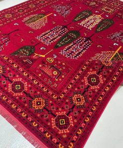 فرش ماشینی 700 شانه کاشان طرح سروستان زمینه روناسی 10 رنگ