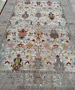 فرش ماشینی 700 شانه کاشان طرح سلطان آبادی زمینه فیلی 10 رنگ