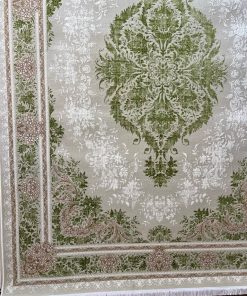فرش ماشینی 700 شانه کاشان طرح وینتیج طوبی زمینه سبز گل برجسته