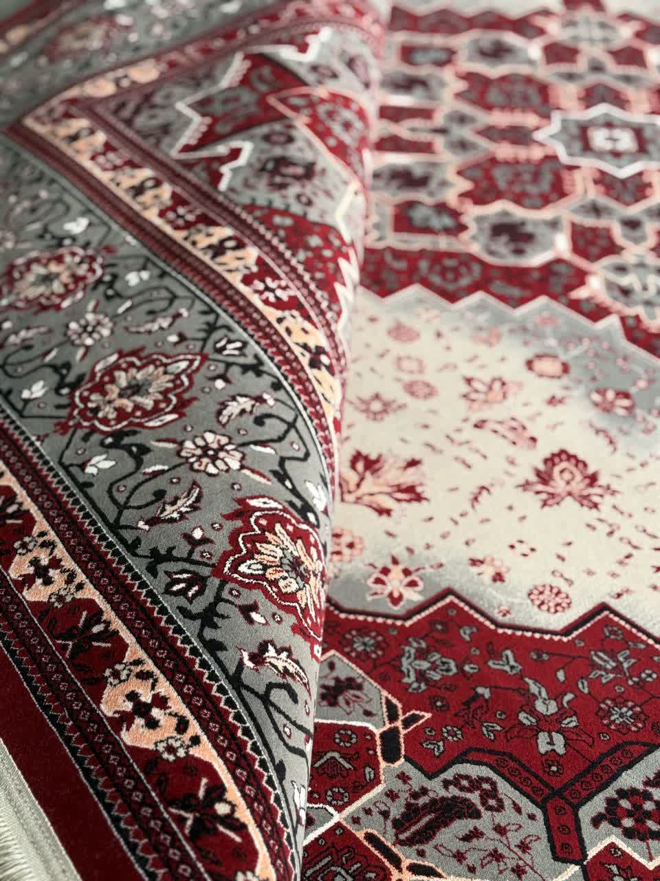 فرش ماشینی ۷۰۰ شانه کاشان طرح وینتیج هریس لاکی