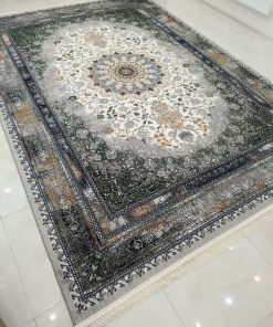 فرش ماشینی 700 شانه کاشان طرح وینتیج عروس زمینه کرم سبز