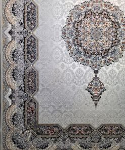 فرش ماشینی 700 شانه کاشان طرح هالیدی زمینه نقره ای 10 رنگ