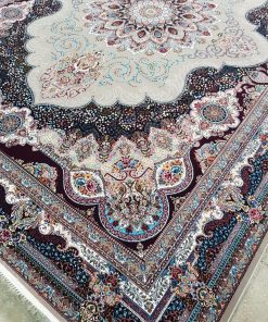 فرش ماشینی 700 شانه کاشان طرح آریامهر زمینه فیلی تراکم 2550