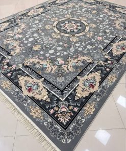 فرش ماشینی ۷۰۰ شانه کاشان طرح آیلین طوسی تراکم ۲۵۵۰ ده رنگ