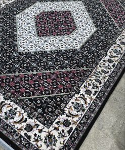 فرش ماشینی 700 شانه طرح بیجار زمینه سرمه ای لچک ترنج سفید کاشان