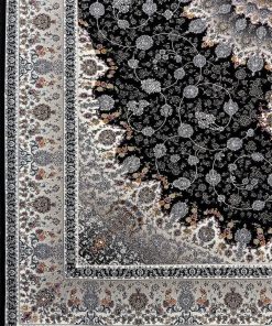فرش ماشینی 700 شانه کاشان طرح بیسان سرمه‌ای تراکم 2550 ده رنگ اکریلیک