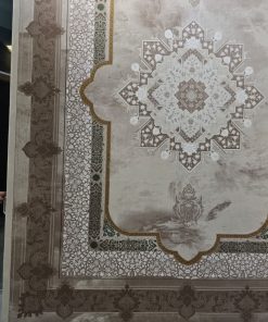 فرش ۷۰۰ شانه طرح جیران کرم شکلاتی با ترنج لوزی و ۱۰ رنگ واقعی کاشان