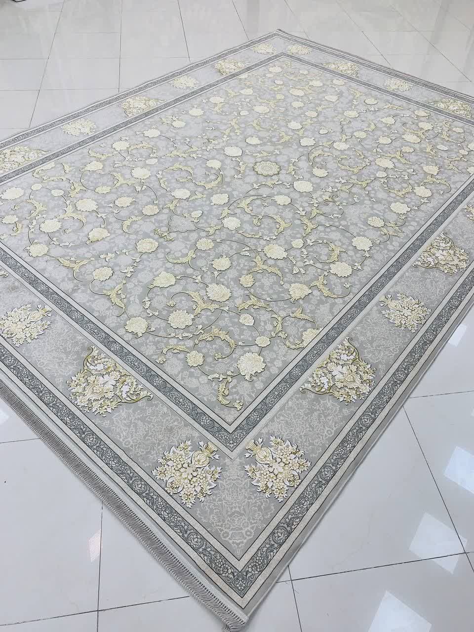 فرش 1200 شانه کاشان طرح زرگل ترمه‌ای گل برجسته افشان