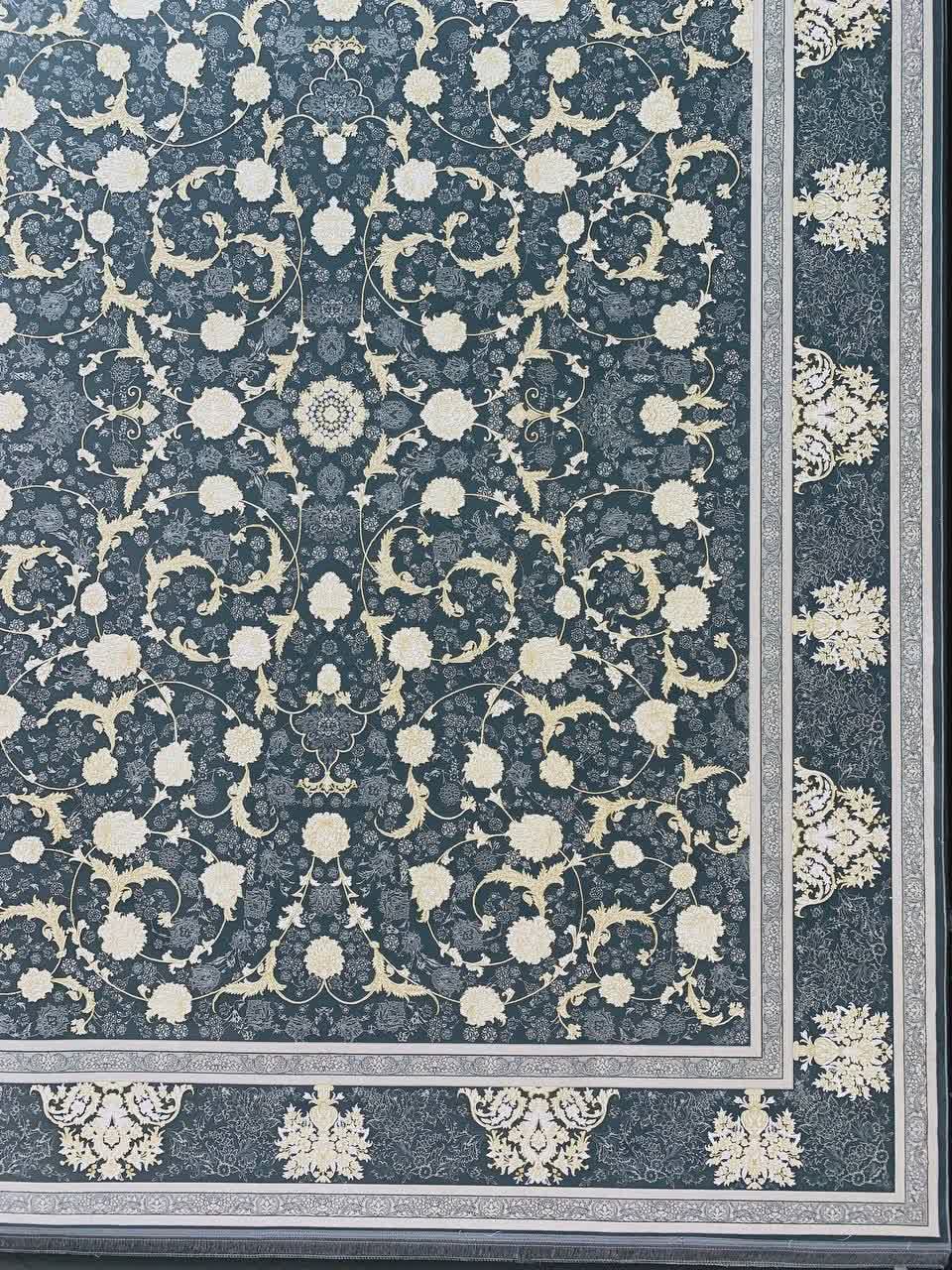 فرش 1200 شانه کاشان طرح زرگل دودی گل برجسته افشان تراکم 3600