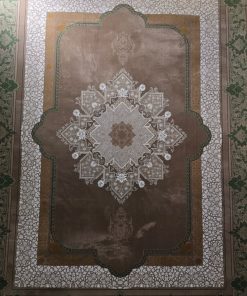 فرش ماشینی 700 شانه کاشان طرح سروناز شکلاتی نسکافه ای 10 رنگ