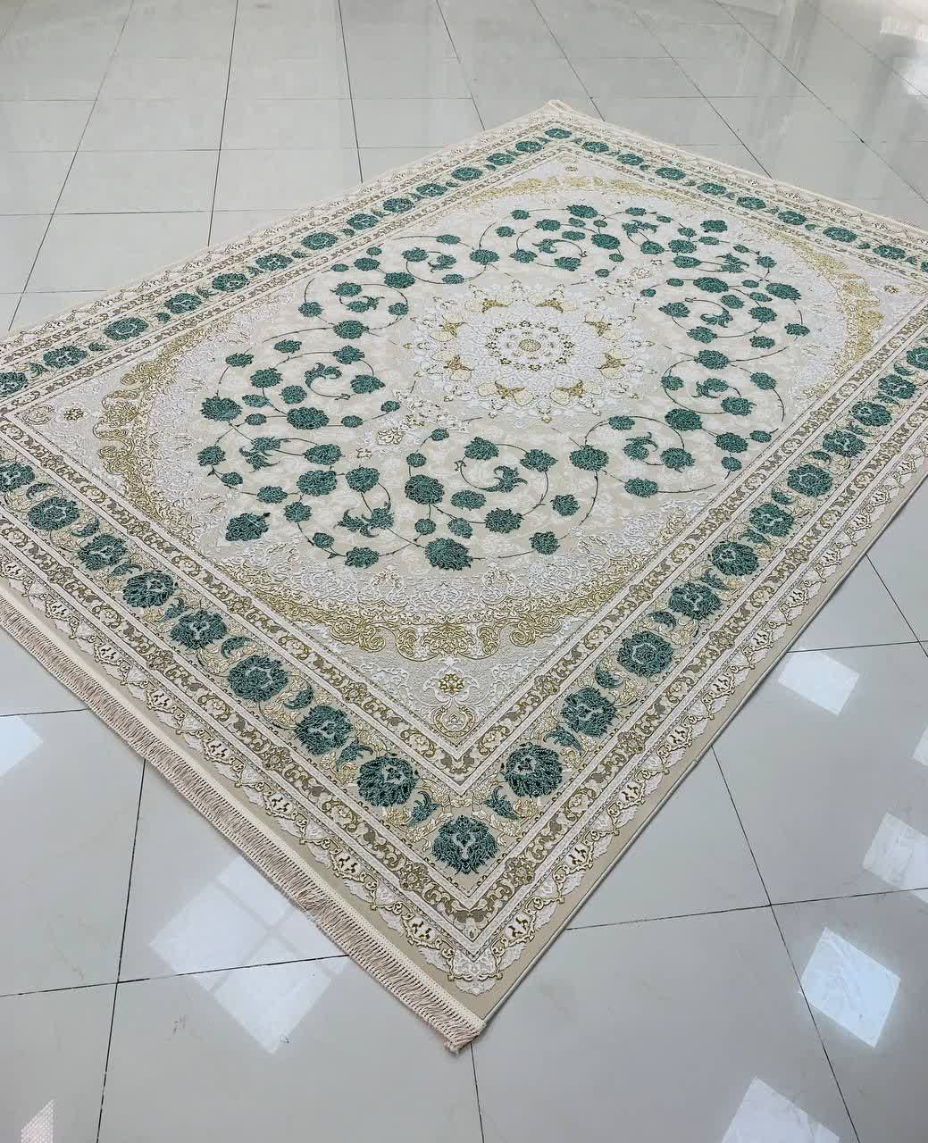 فرش ماشینی 1200 شانه کاشان طرح سلنا صدفی سبز کله غازی گل برجسته تراکم 3600
