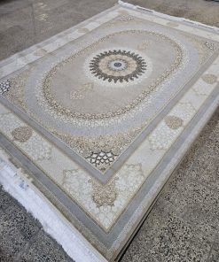 فرش ماشینی 1200 شانه کاشان طرح صدرا زمینه بژ گل برجسته تراکم 3600