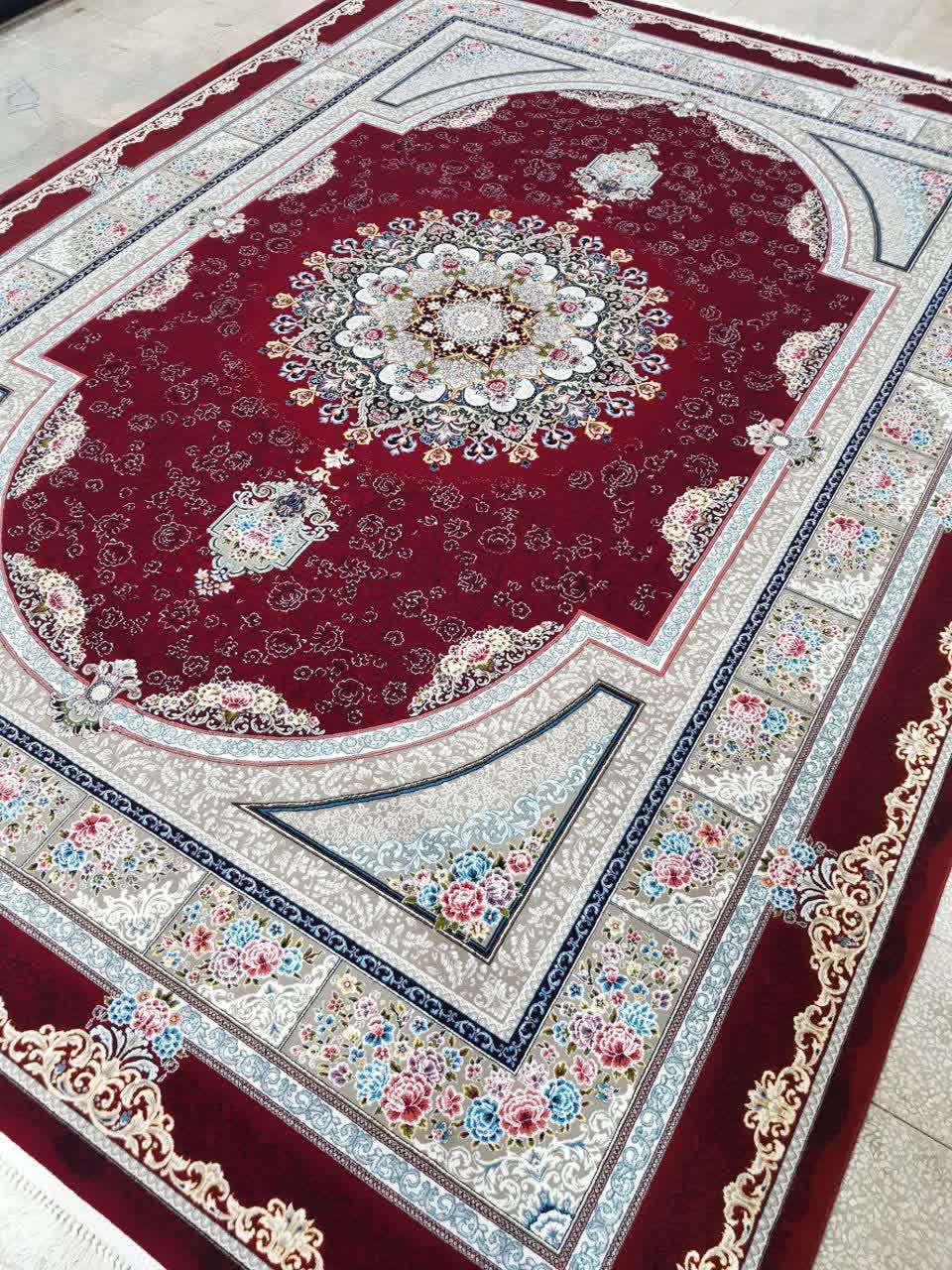فرش ماشینی 700 شانه کاشان طرح طاق بستان لاکی تراکم 2550