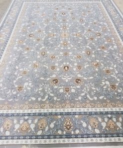 فرش ماشینی 700 شانه کاشان طرح فروزان نقره‌ای افشان بدون ترنج