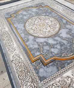 فرش ماشینی 700 شانه کاشان طرح مدوسا دودی طلایی تراکم 2550