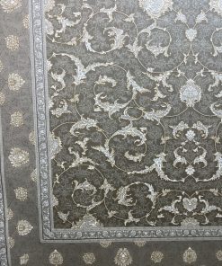 فرش ماشینی 700 شانه کاشان طرح افشان نورا نسکافه ای گل برجسته تراکم 2550