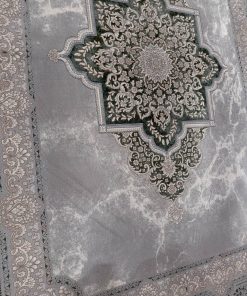 فرش ماشینی 700 شانه کاشان طرح کتیبه نقره ای ابروبادی تراکم 2550
