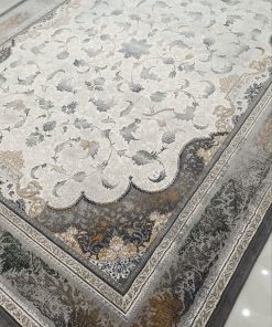 فرش ماشینی 700 شانه کاشان طرح دلسا کرم طوسی تراکم 2250