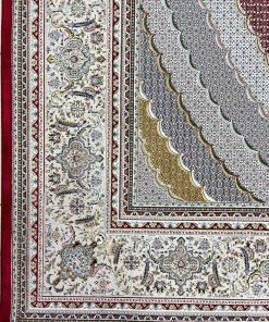 فرش ماشینی 1500 شانه کاشان طرح ریزماهی لاکی گل برجسته تراکم 4500