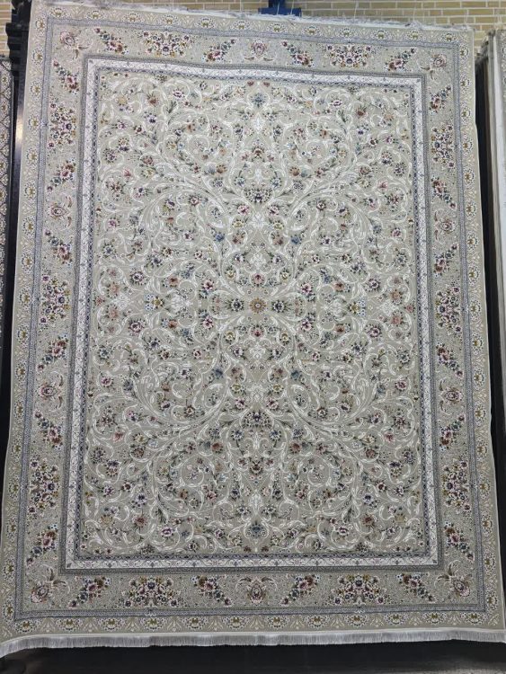 فرش ماشینی ۱۲۰۰ شانه کاشان طرح سروناز بژ – فرش راحیل