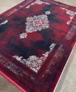 فرش ماشینی ۷۰۰ شانه کاشان طرح صبا لاکی – فرش راحیل