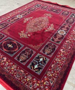 فرش ماشینی ۷۰۰ شانه کاشان طرح نیروان لاکی (روناسی) – فرش راحیل